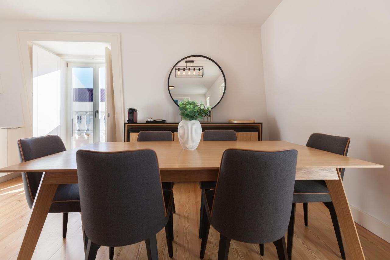 Apartamento Flh Praca Comercio Stylish With Balcony *