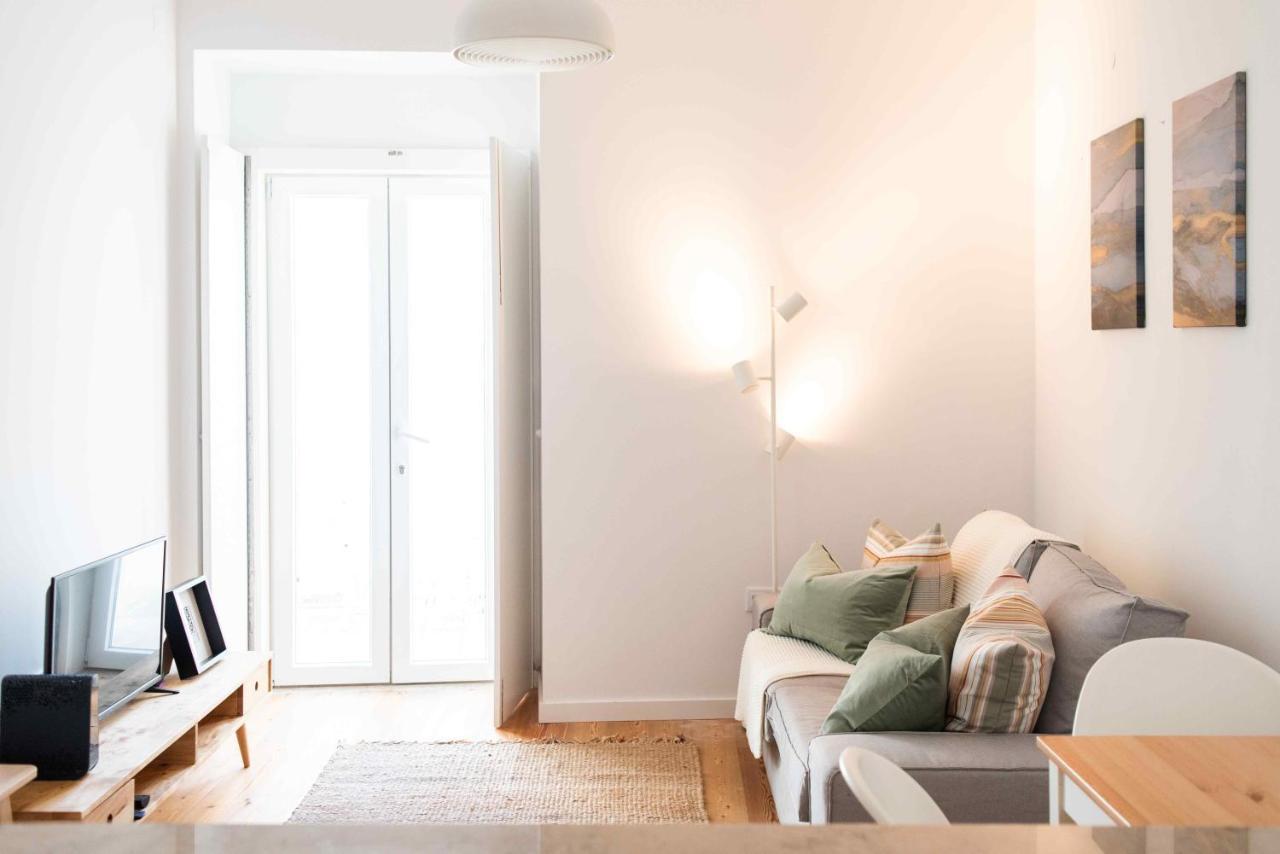 Amaro - Elegant 2 Bedroom In Alcantara Apartamento *