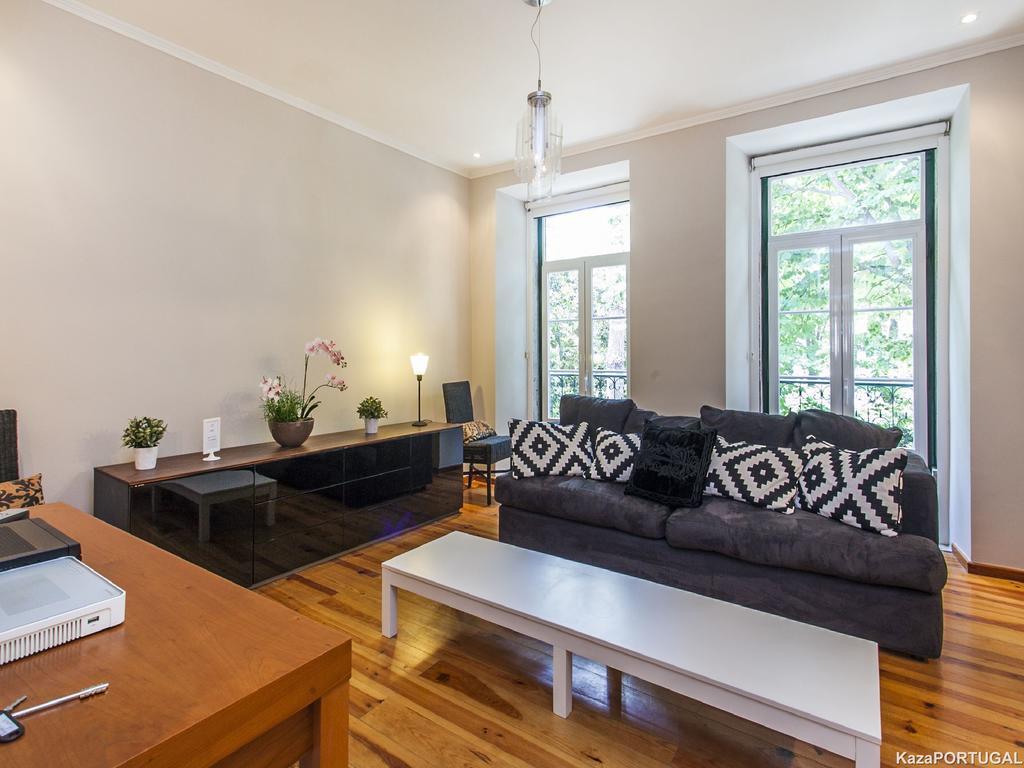 Praca Flores Apartamento *