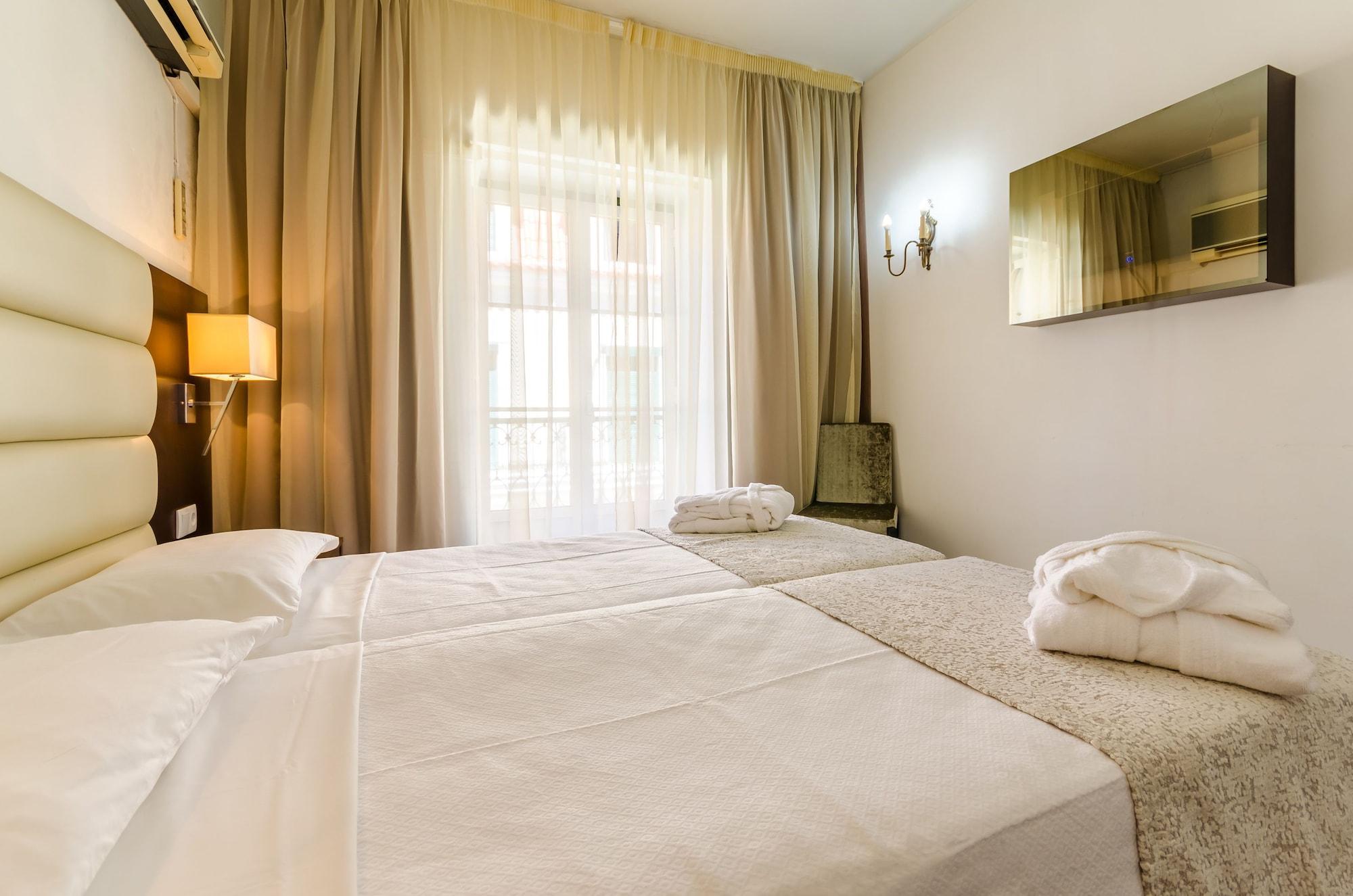 Lx Rossio Hotel 2*