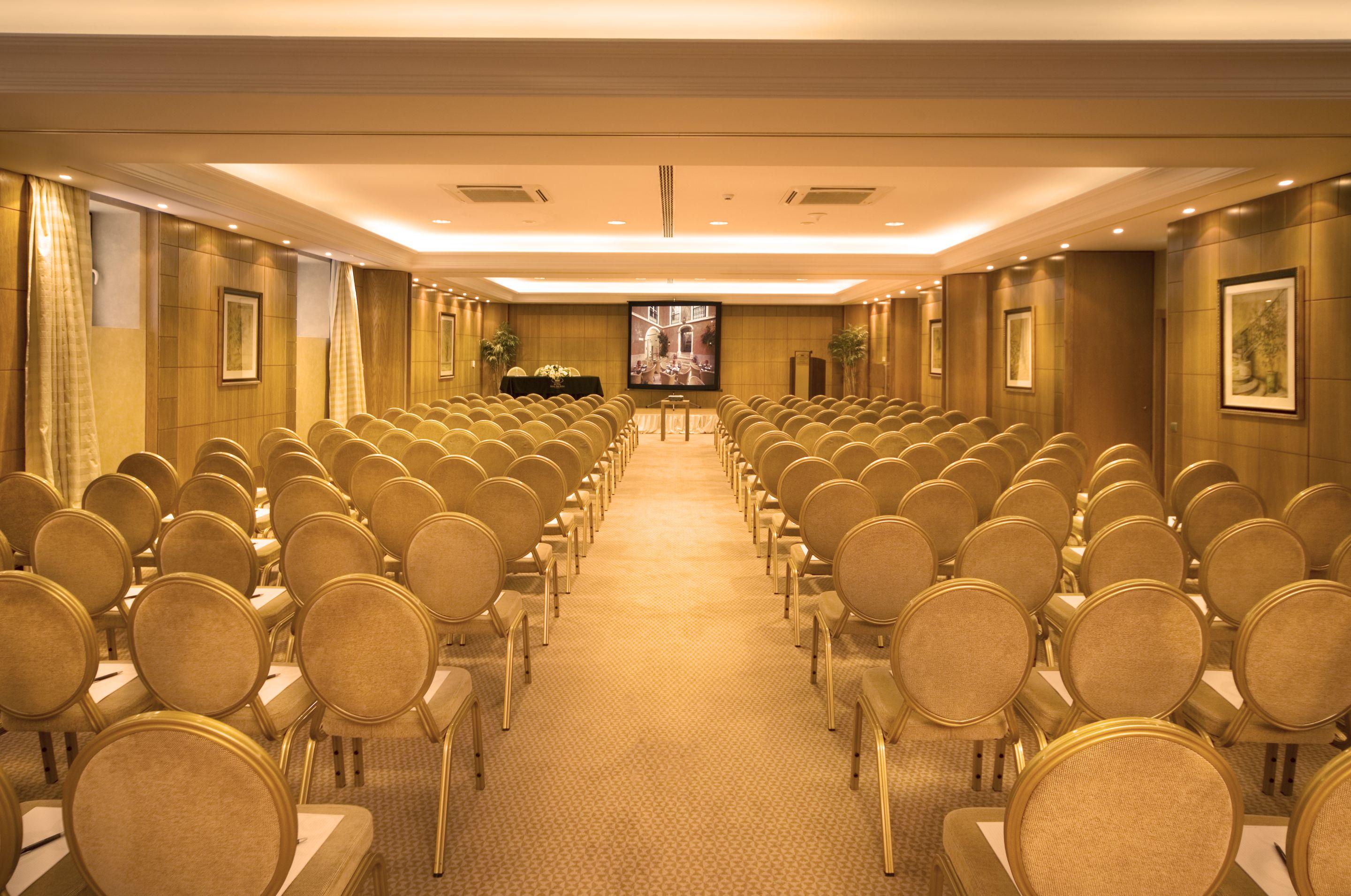 Real Palacio Hotel