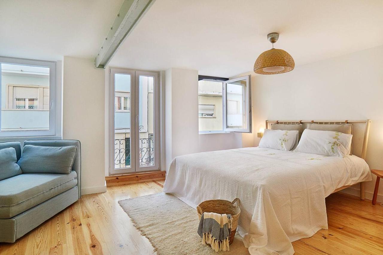 Apartamento Modern Flat With Double Patio Right Next To Estrela Gardens