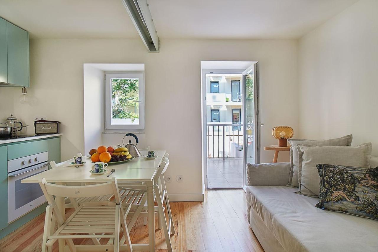 Apartamento Modern Flat With Double Patio Right Next To Estrela Gardens