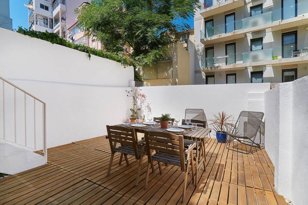 Apartamento Modern Flat With Double Patio Right Next To Estrela Gardens *