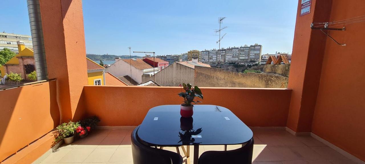 Relax In For 4 People With Terrace And Parking Apartamento