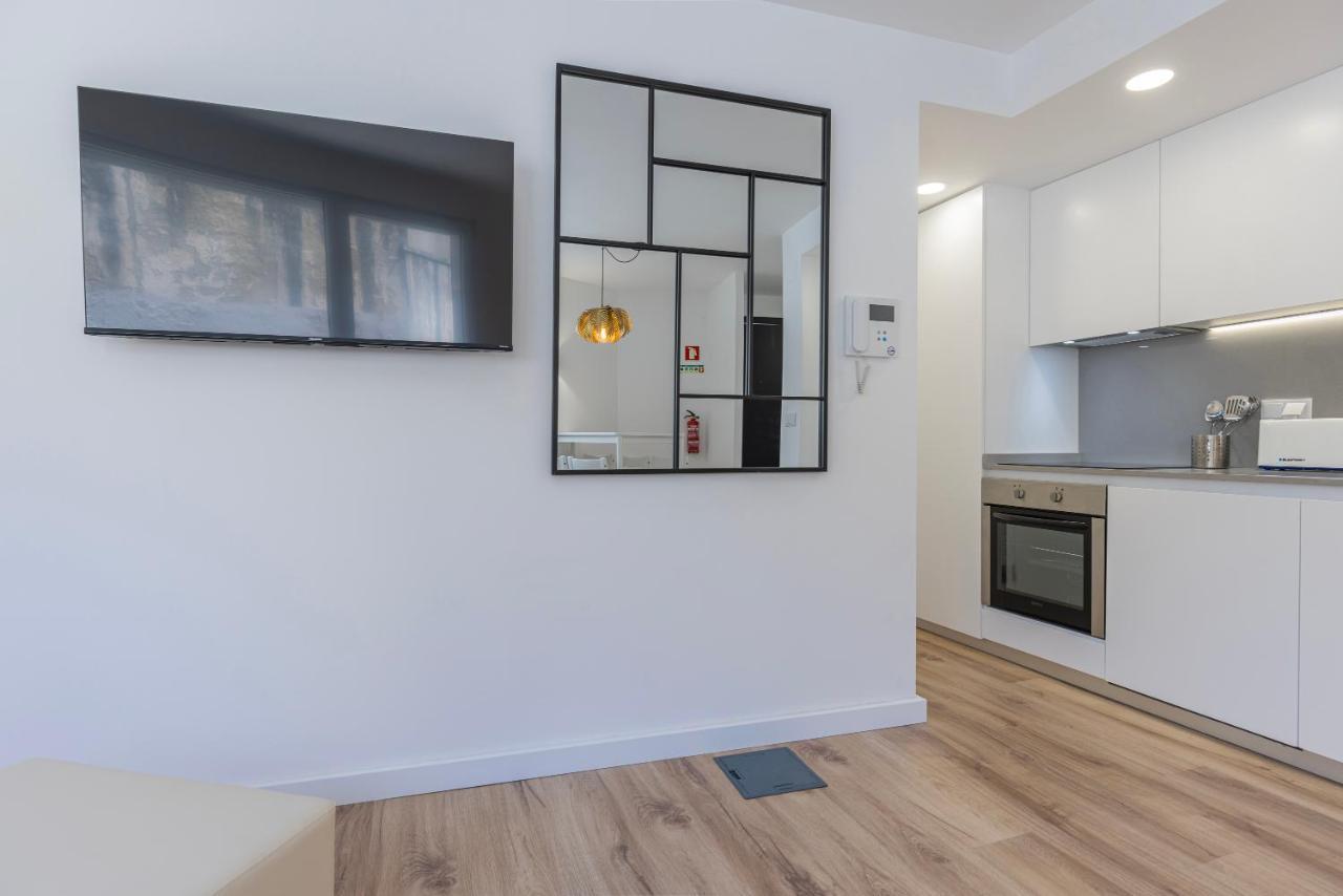 Cozy Flat In By Lovelystay *