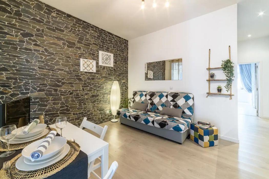 Modern Rustic In Graca By Lovelystay * Lisboa