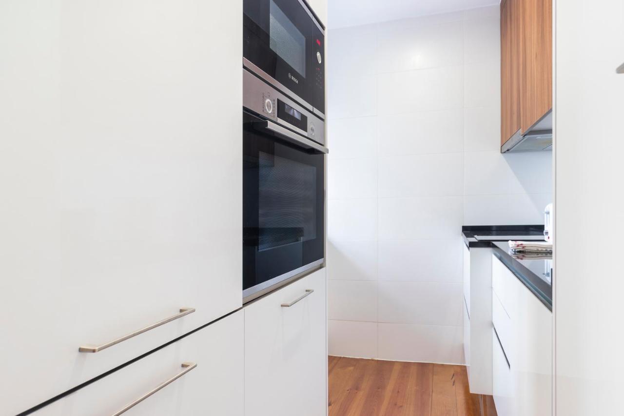 Great Pad In Alcantara Apartment Lisbon