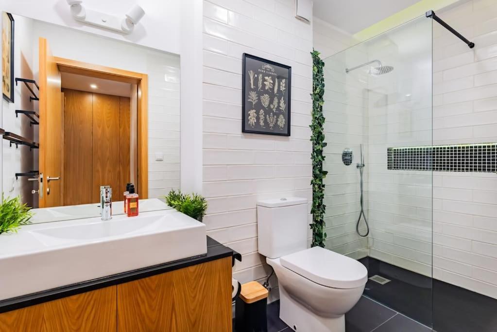 @sholubi - Charming, Quiet & Cozy! Apartamento Lisboa