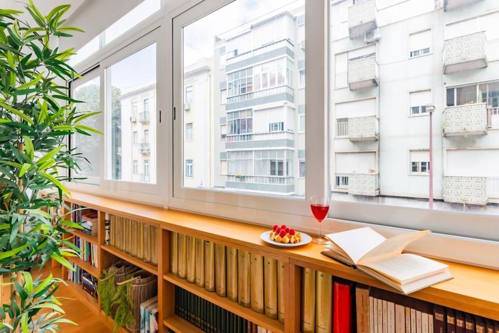 @sholubi - Charming, Quiet & Cozy! Apartamento Lisboa