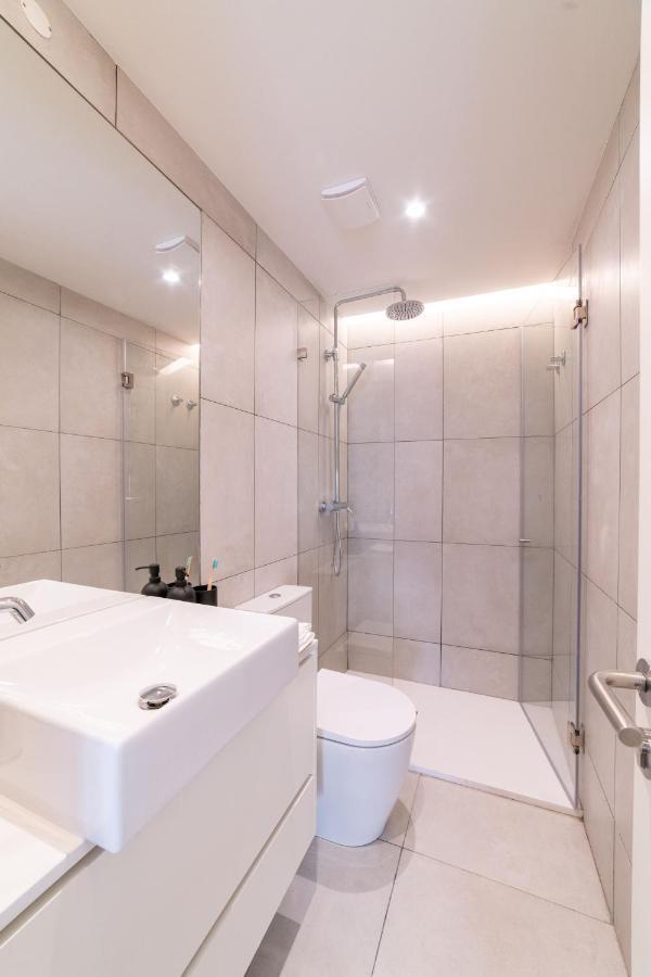Lusíadas 53 2ºe Apartamento *