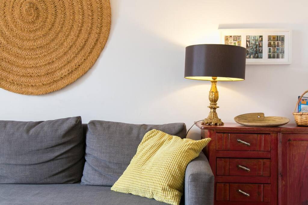 Principe Real Cool And Artistic 3 Bedrooms Flat! *
