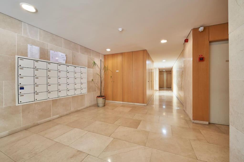 Apartamento Modern In Parque Nacoes *