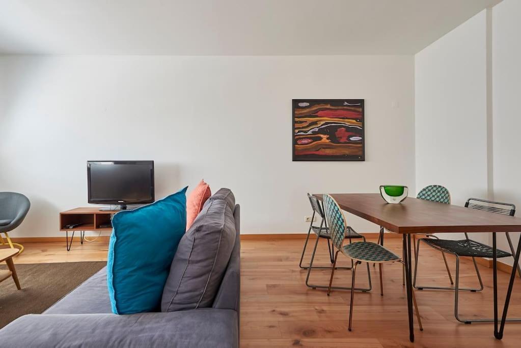Apartamento Modern In Parque Nacoes