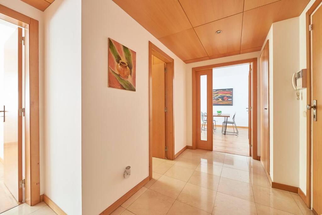 Modern In Parque Nacoes Apartamento Lisboa