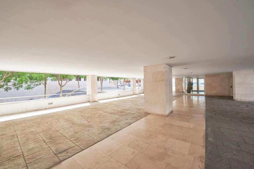 Apartamento Modern In Parque Nacoes Lisboa