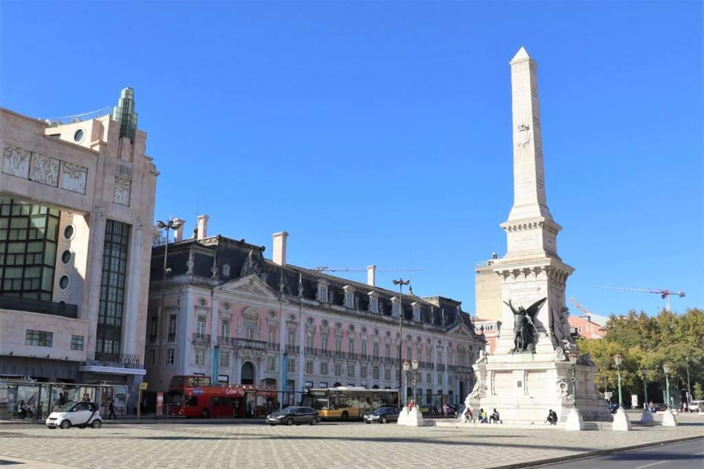 Sj2dee Heart Of Baixa New Air Conditioning Spacious 2 Apts 4br2ba *