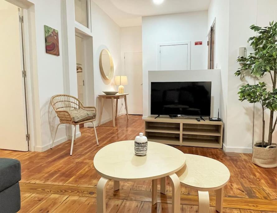 Apartamento Sj2dee Heart Of Baixa New Air Conditioning Spacious 2 Apts 4br2ba