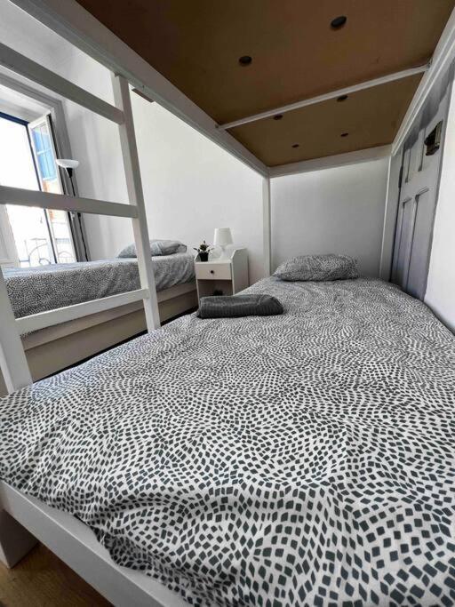 Amazing Two Bedrooms “with Lift” * Lisboa