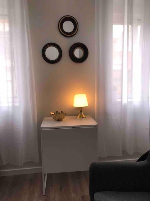 Apartamento Charming In Campolide - 2f