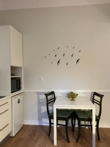 Apartamento Romantic & Renewed 1 Bedroom In Campolide - 1e