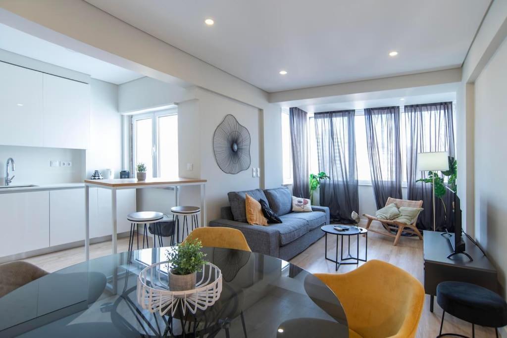 New - Luxury & Bright Apartamento *