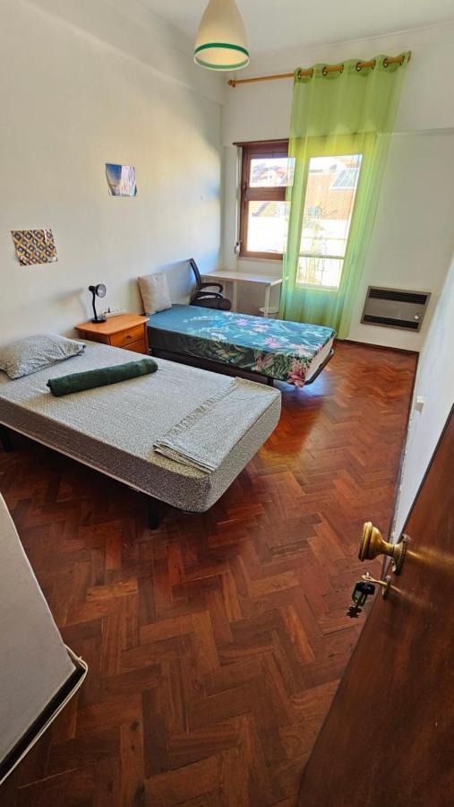 Habitación en casa particular Single Or Double With Balcony Close To Alameda Metro! Lisboa