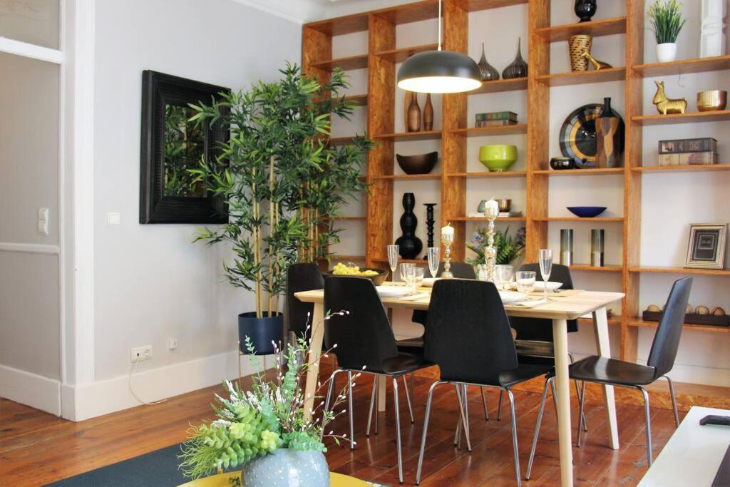 Apartamento Sm1-happy At Hip Pr.real & Bair.alto + Private Patio!