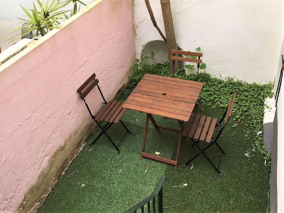 Sm1-happy At Hip Pr.real & Bair.alto + Private Patio! * Lisboa