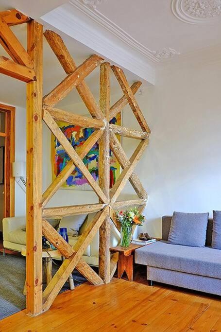 Pen-arts Apartment- Principe Real Garden - Bairro Alto *