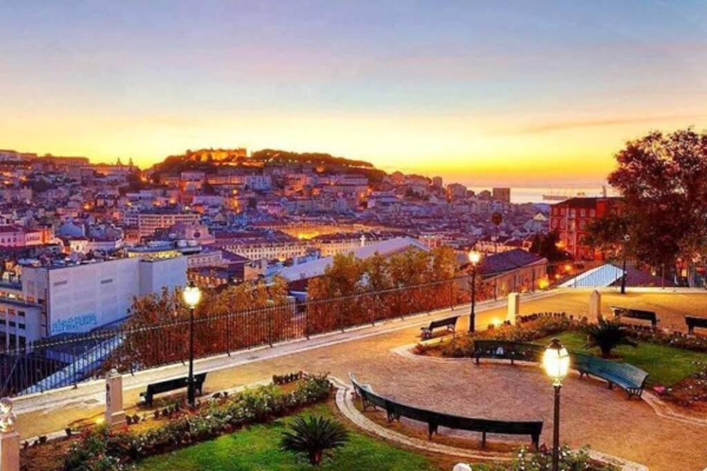 Pen-arts Apartment- Principe Real Garden - Bairro Alto * Lisboa