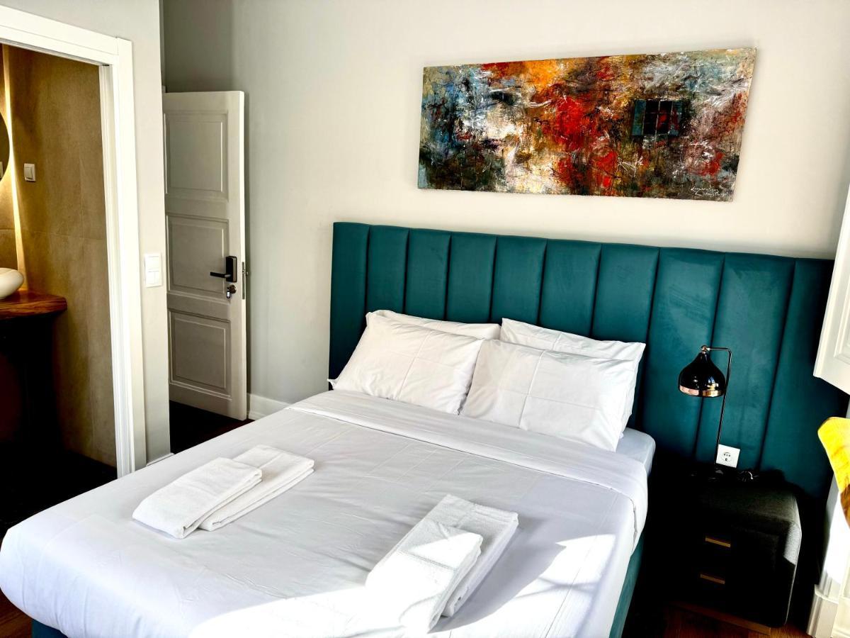 Bed and breakfast Relax And Explore And *