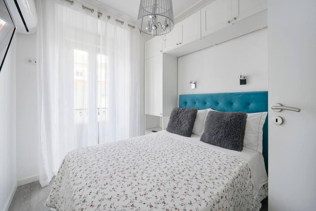 New 3 Bedroom Flat With River On Sight @alameda Apartamento Lisboa