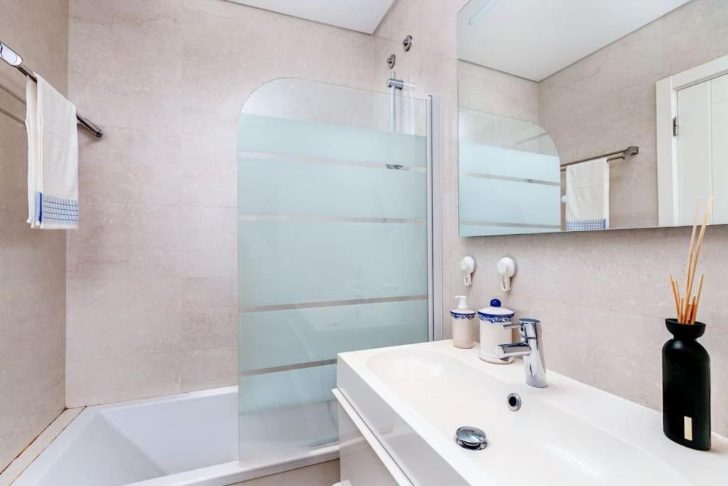 Apartamento Cozy Bright Space With Landscape And Air Conditioner Lisboa