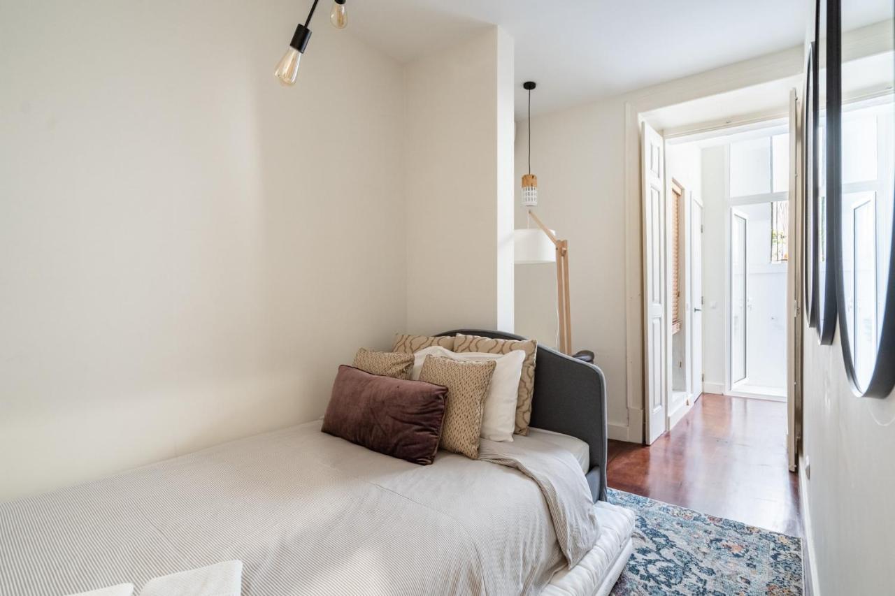 Apartamento Akicity Saldanha White