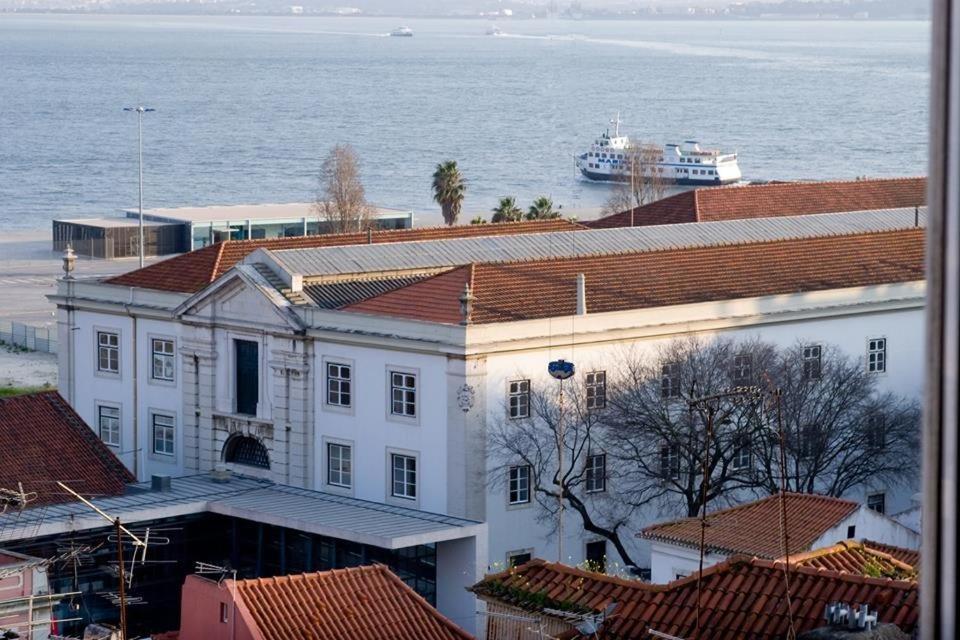 Apartamento Pequeno *