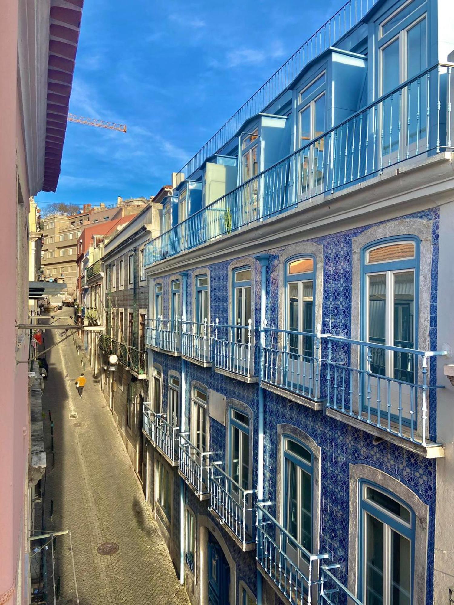 Avenida Liberdade 3 Apartamento *