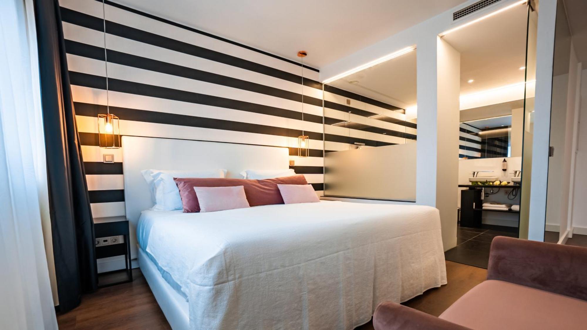 Hills Hotel