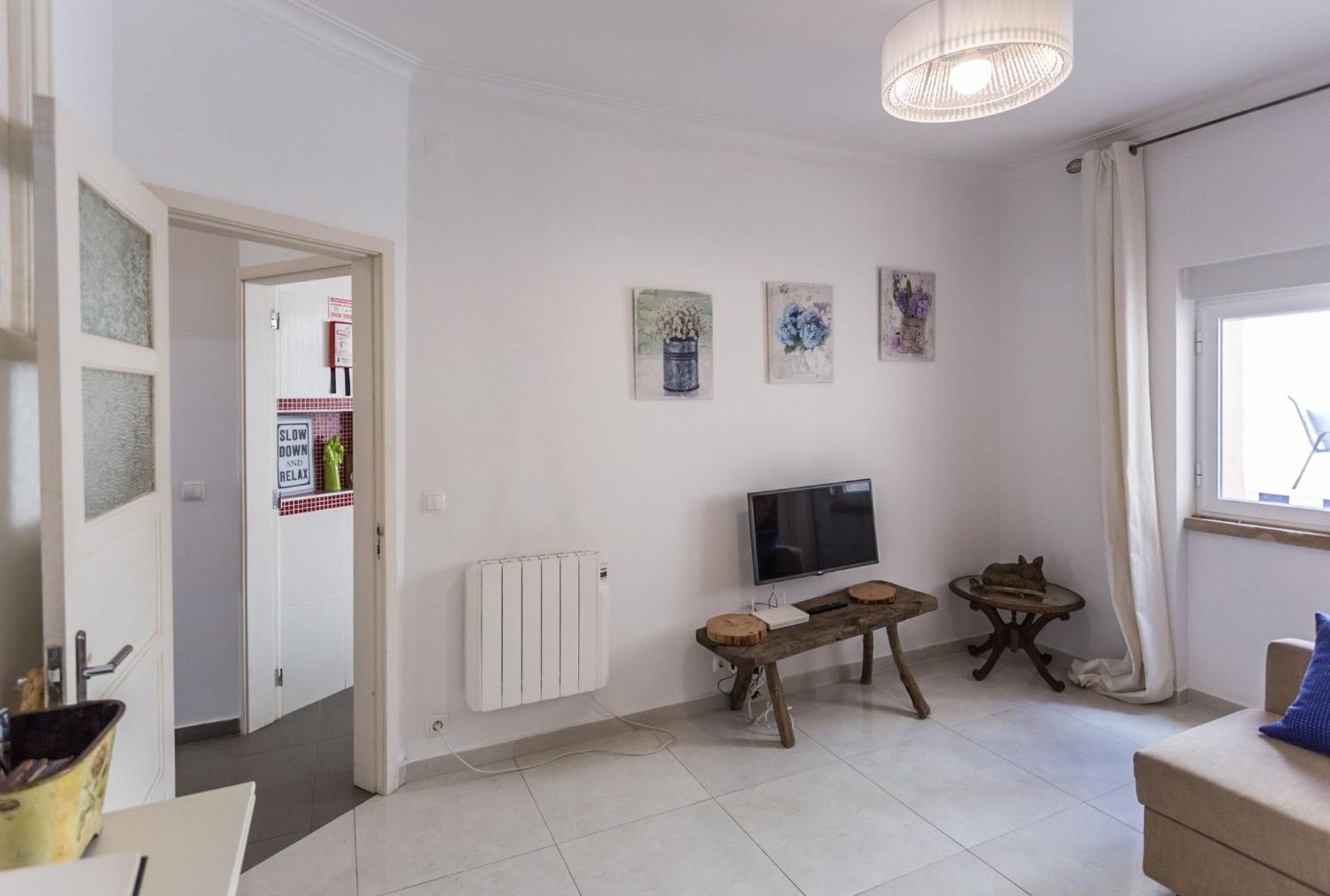 Be Local - Flat With 1 Bedroom And Terrace In Moscavide - * Lisboa
