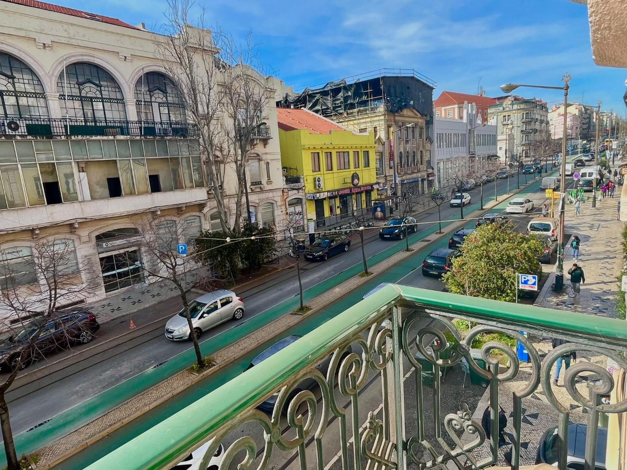3 Bedroom, 2 Bathroom - Palma Lisboa