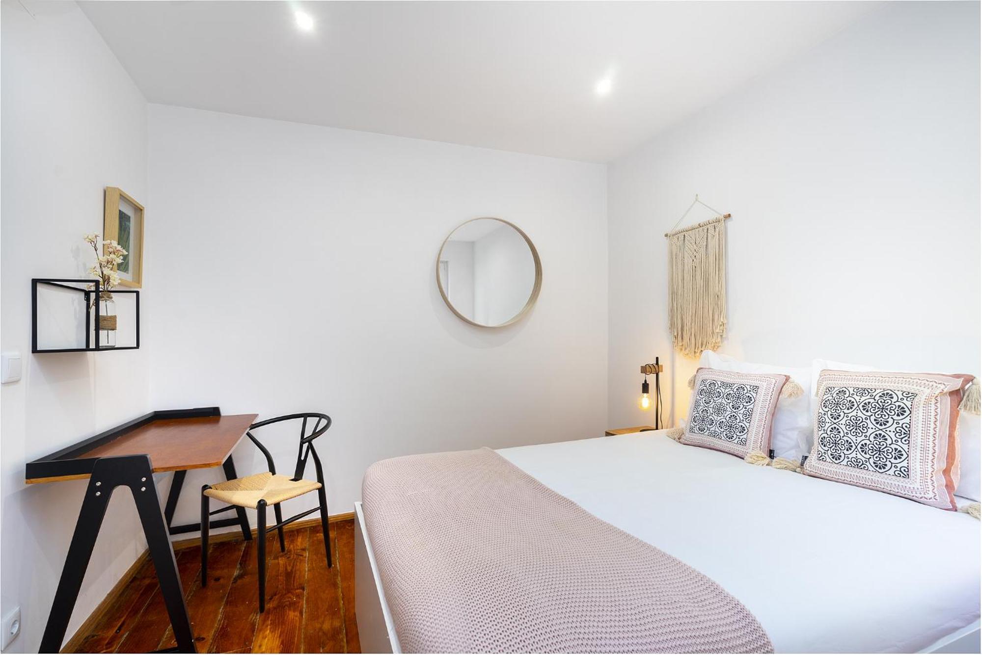 Whome Urban Tech Retreat, Modern Hubs For Remote Living Pensión *