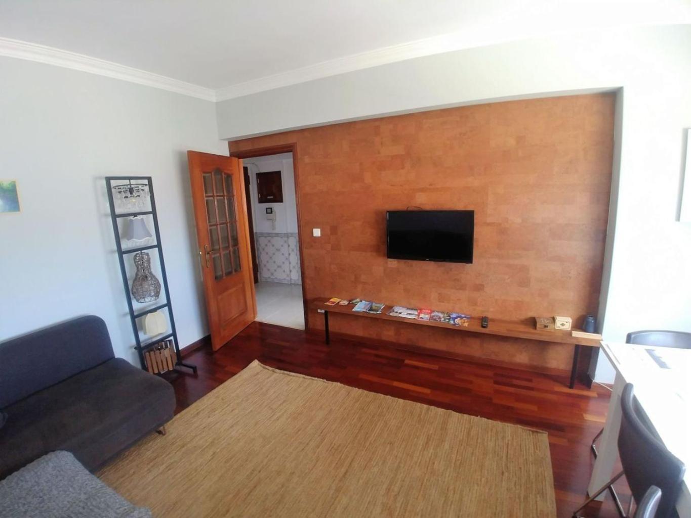 Be Local - With 3 Bedroom Near Oriente Station In Apartamento Lisboa