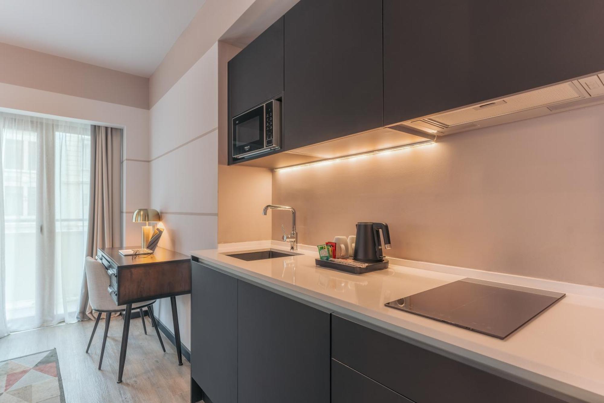 Pestana Vintage Center Hotel