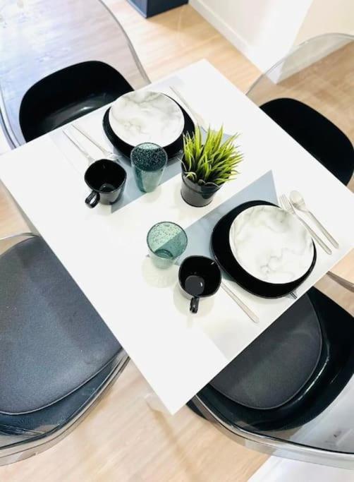 Apartamento Crespo Flat Next To Avenida Liberdade Location *