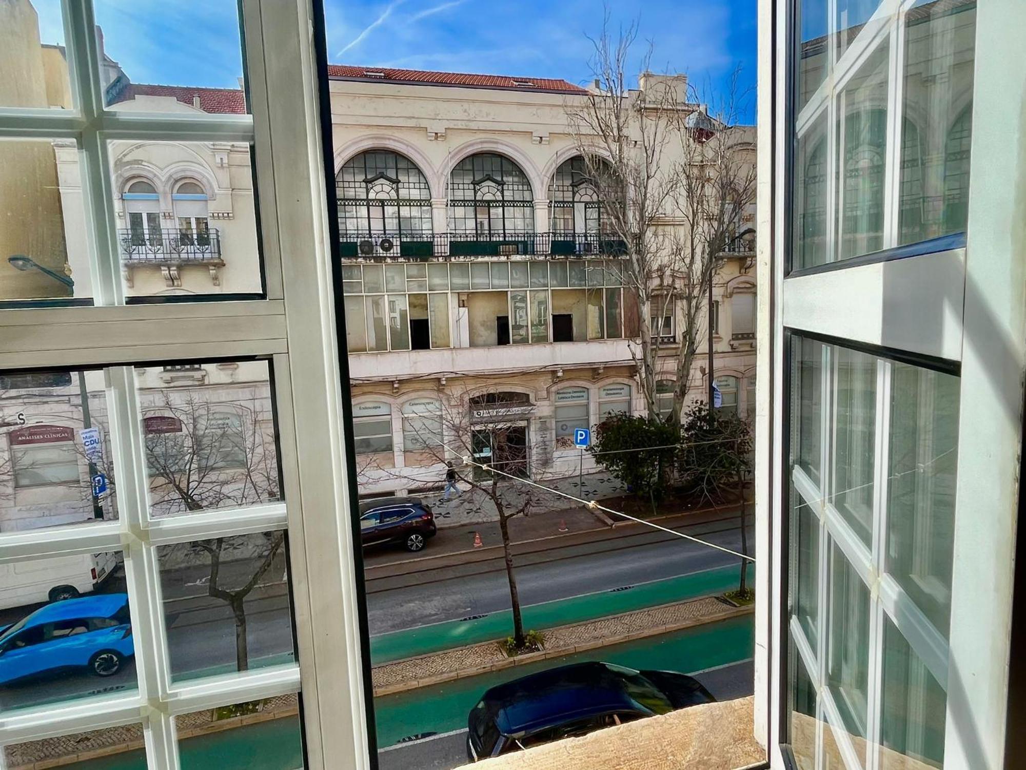3 Bedroom, 2 Bathroom - Palma Lisboa