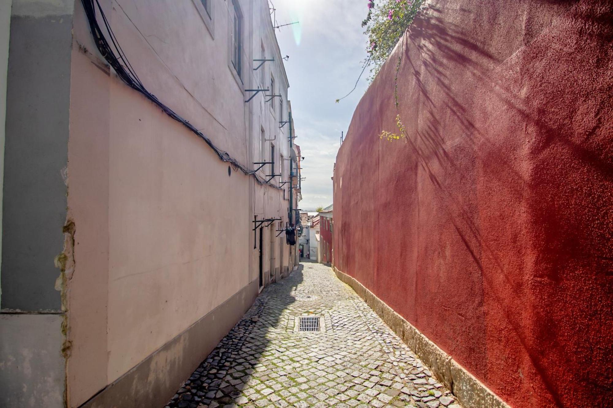 In The Heart Of Alfama Lisboa