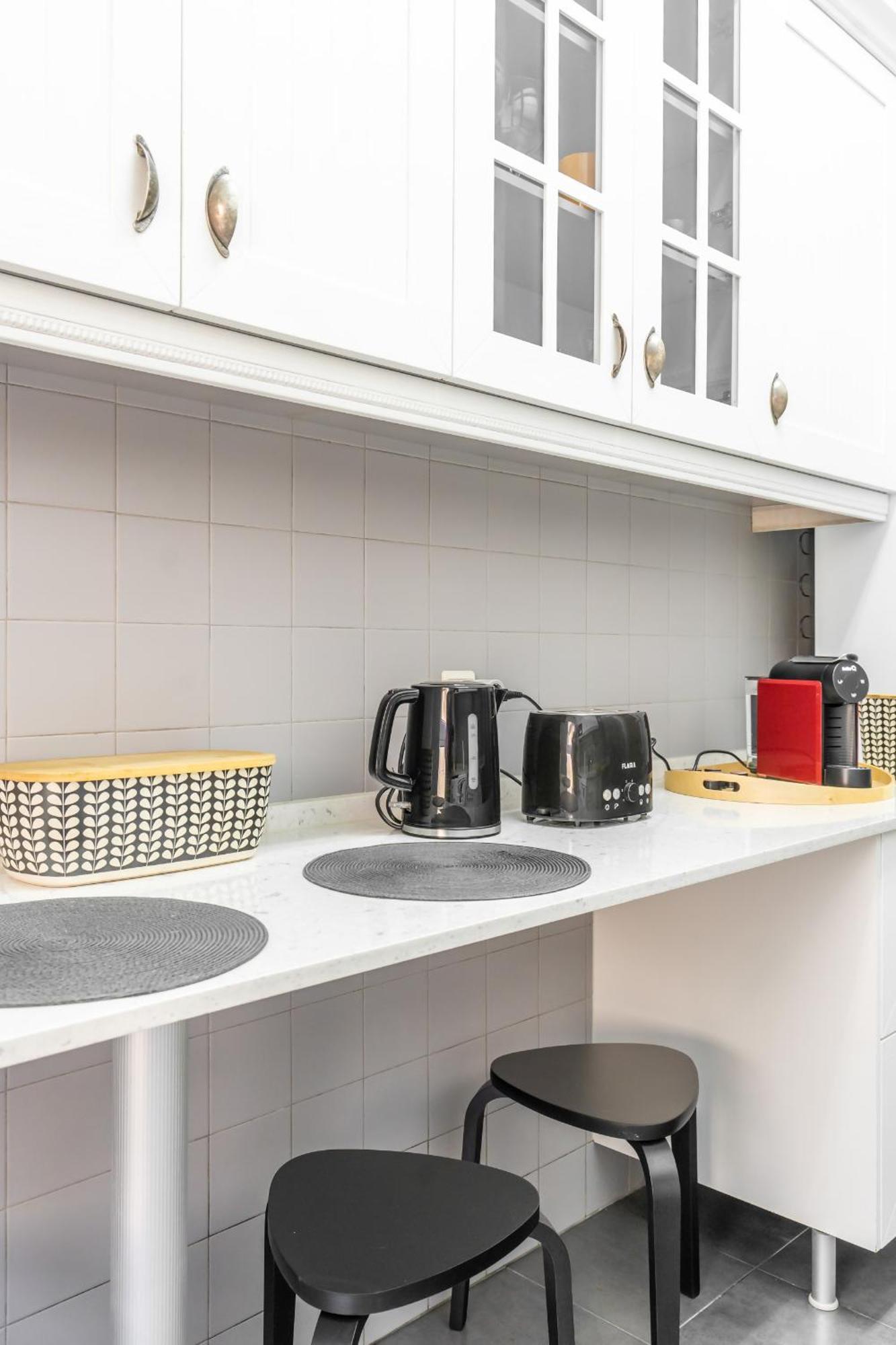 Apartamento T3 Com Piscina Tenis Ginasio E Parq Infant Lisboa