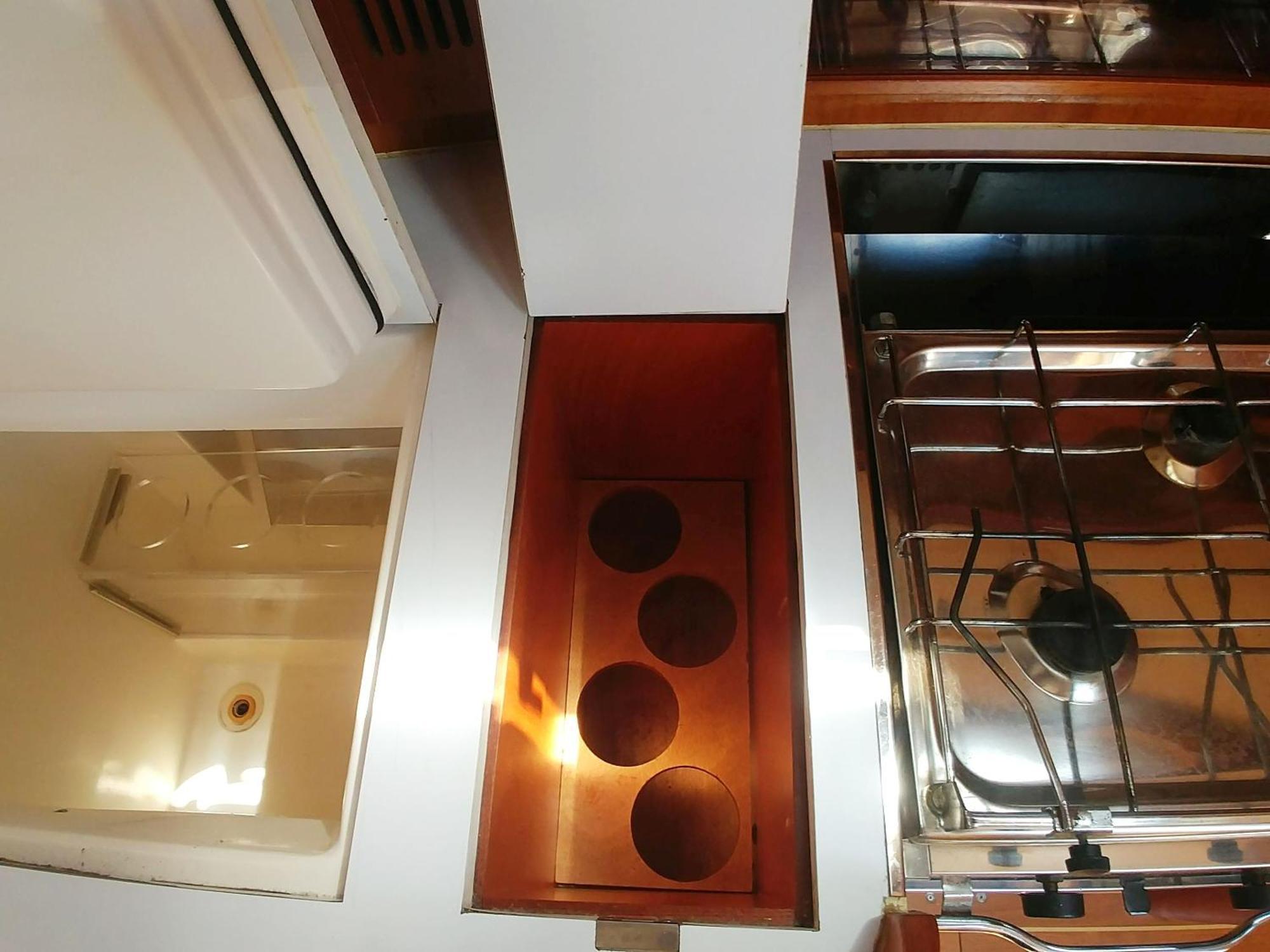 Be Local - Sleep Aboard A Sailing Boat In Lisboa
