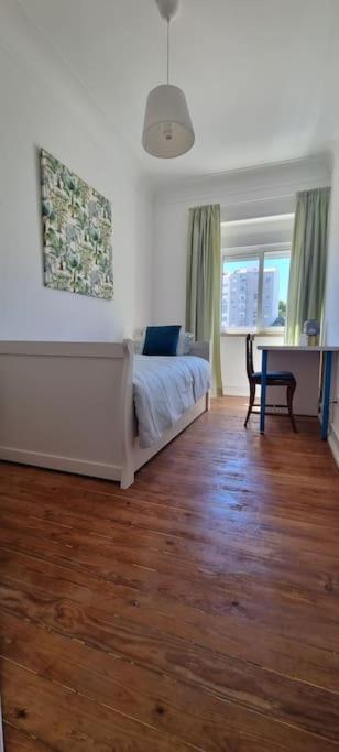 Habitación en casa particular Coliving In Center Long-term