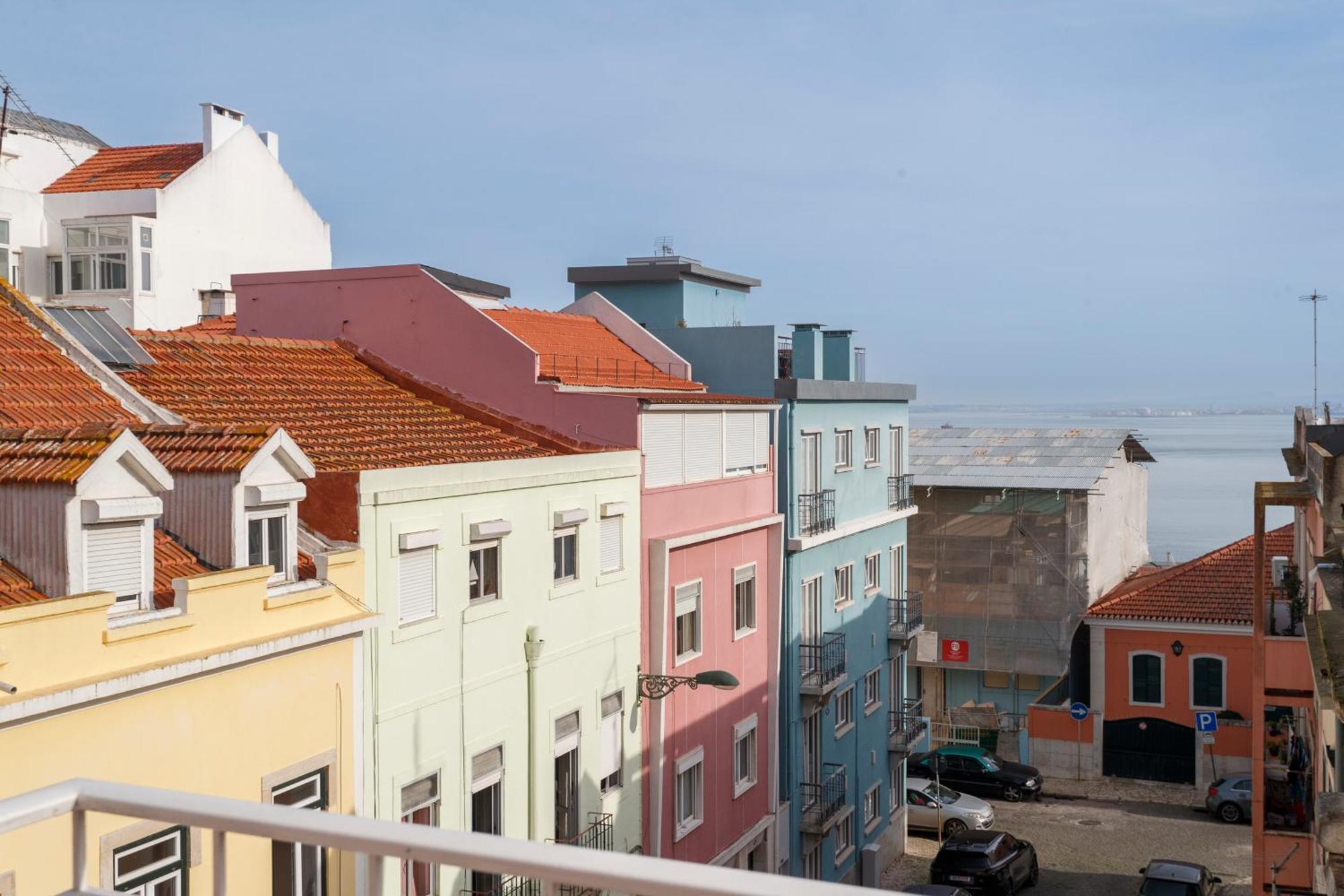 Apartamento Cortes In Historic Neighborhood Lisboa